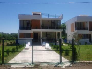 Фотографии Виллы Comfortable Villa in Shekvetili г. Шекветили (Грузия) №1 Фото Виллы Comfortable Villa in Shekvetili г. Шекветили 1