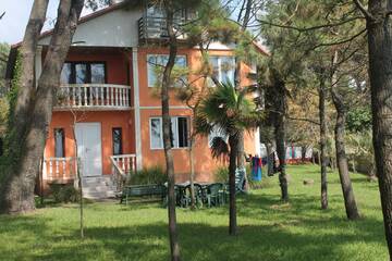 Фото номера Вилла - Рядом с пляжем Виллы Villa Shekvetili г. Шекветили 11