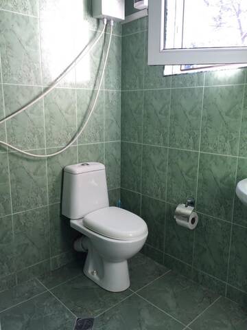 Фото номера Стандартный трехместный номер Проживание в семье Private Cottage at the Black sea г. Шекветили 3