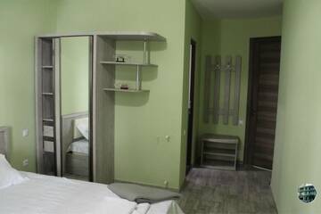Фото номера Двухместный номер с 1 кроватью и балконом Гостевой дом Shekvetili Green House г. Шекветили 2