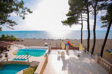 Фото номера Люкс, вид на море Отель Black Sea Riviera Hotel г. Шекветили 2