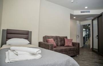 Фото номера Полулюкс Отель Hotel Scala г. Шекветили 7